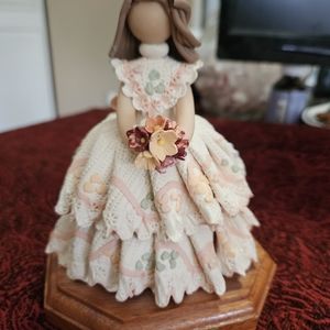 Vintage Gifina Handmade Girl Sculpture